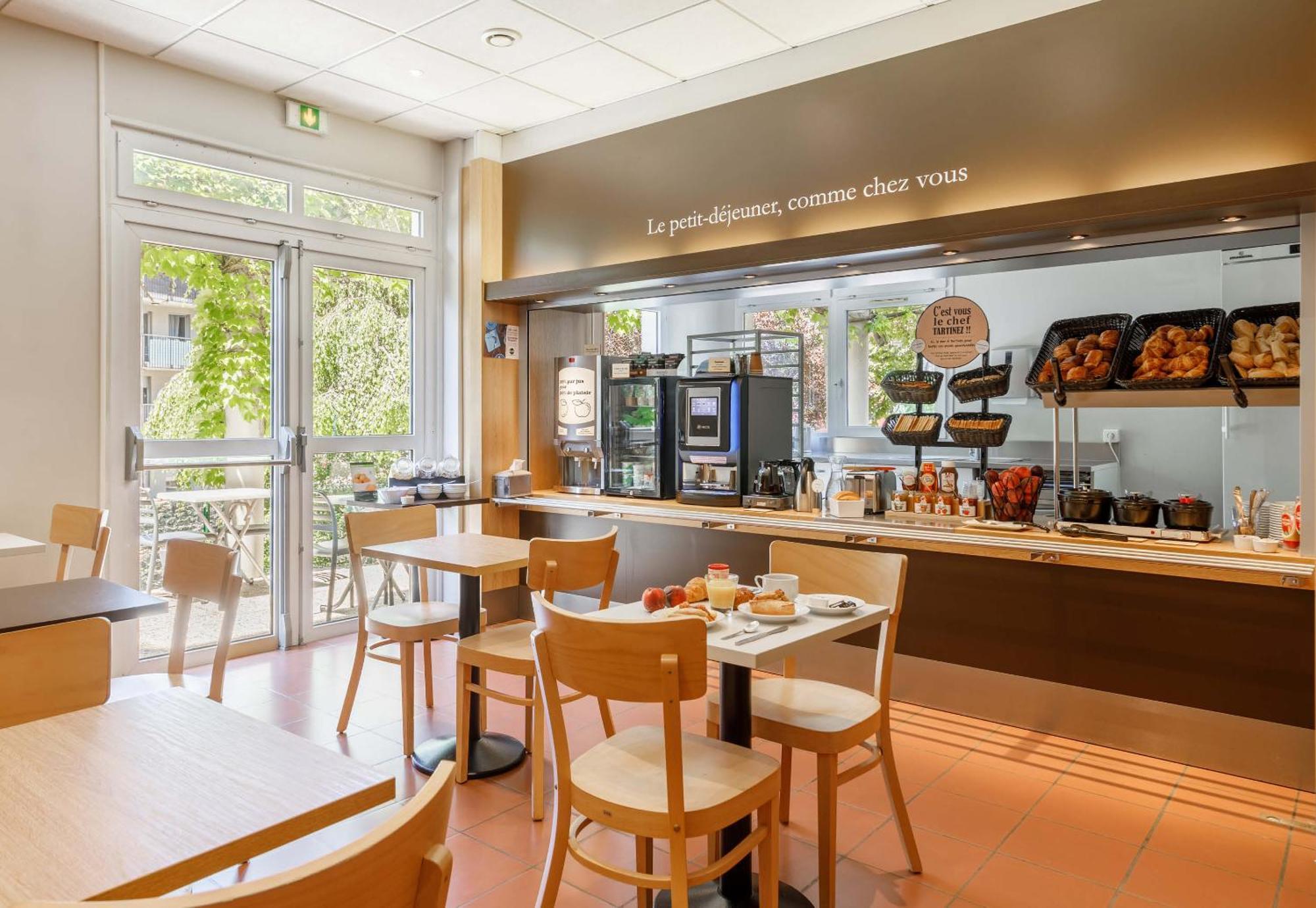 B&B Hotel Le Puy-En-Velay Vals-pres-le-Puy Eksteriør bilde