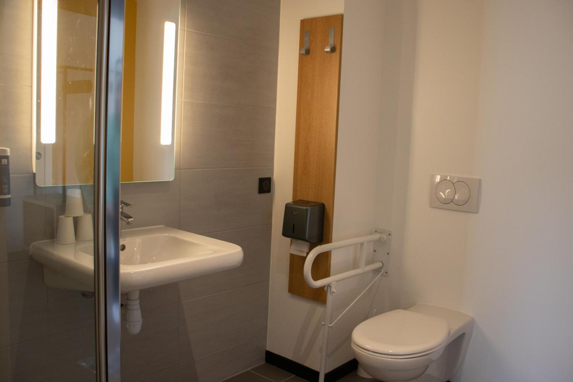 B&B Hotel Le Puy-En-Velay Vals-pres-le-Puy Eksteriør bilde